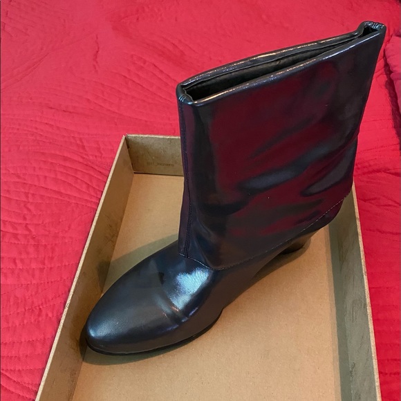 Charcoal Gray Shiny, 2 inch heel Booties. - Picture 3 of 5